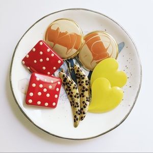 Lot of vintage 80s earrings